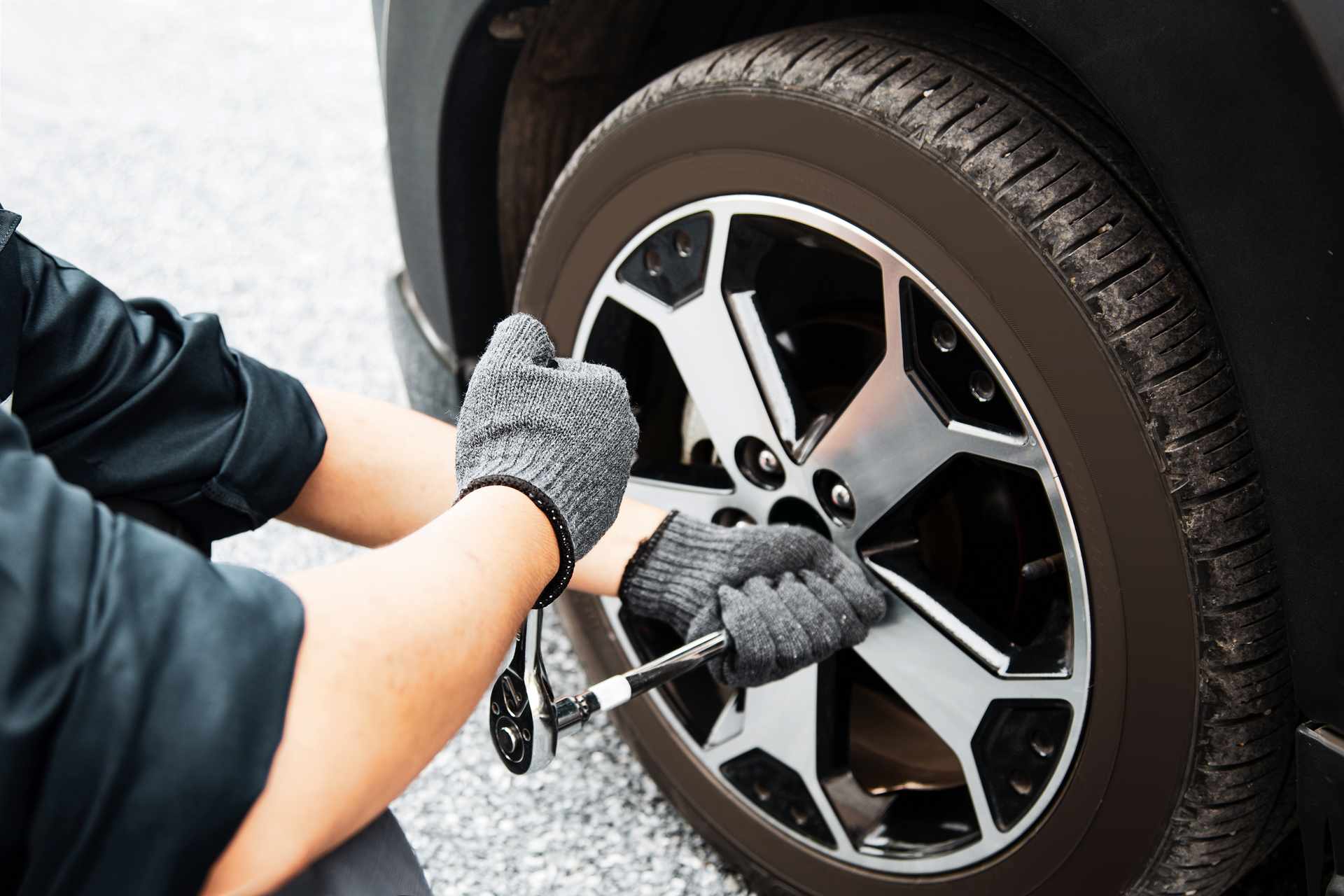 CAR SERVICE - Faire remplacer des pneus en toute sécurité chez CAR SERVICE